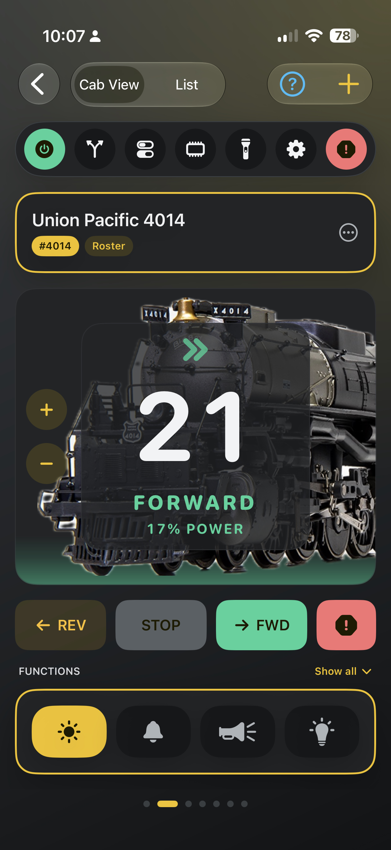 Train Controls single-cab throttle on iPhone
